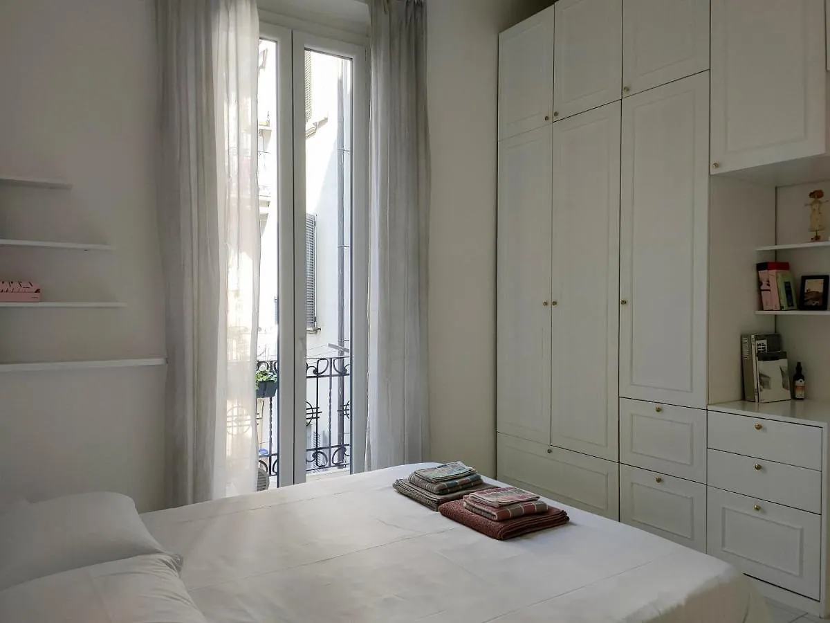 Eustachi Interior Apartment Milan