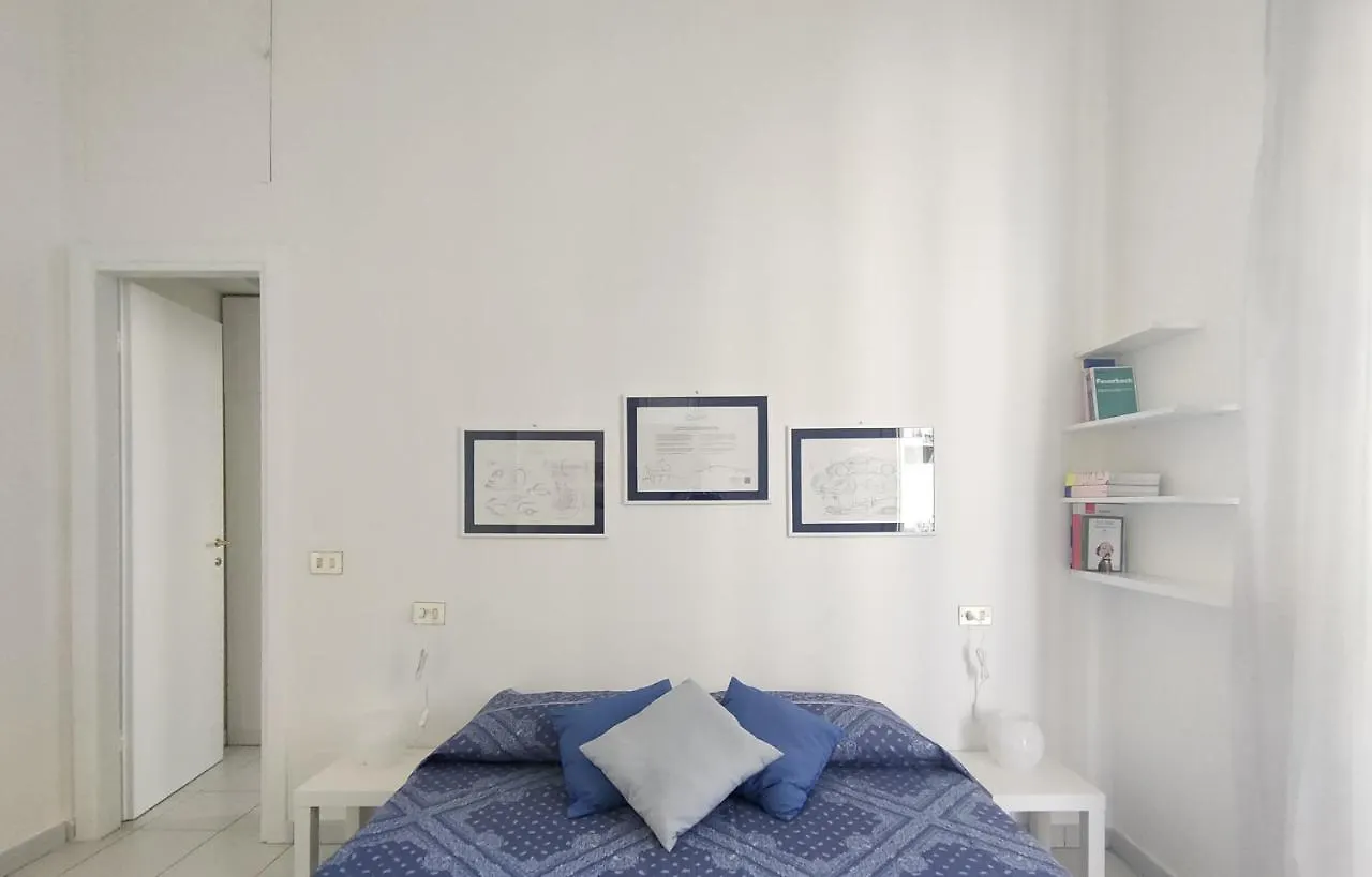 Apartament Eustachi Interior Mediolan
